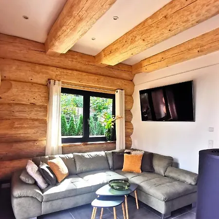 Mit Schlossblick In 펜션