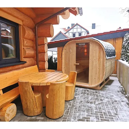 Mit Schlossblick In *