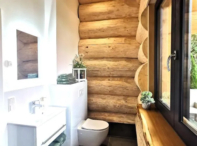 Mit Schlossblick In *