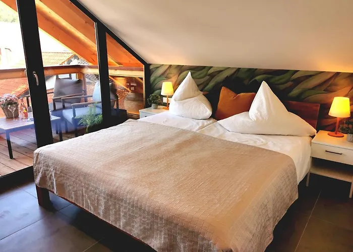 Vakantiehuis Mit Schlossblick In *