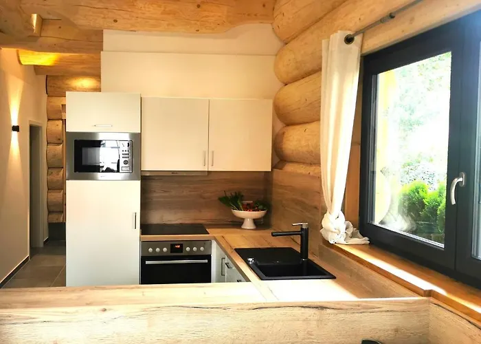 Mit Schlossblick In * 韦尼格罗德