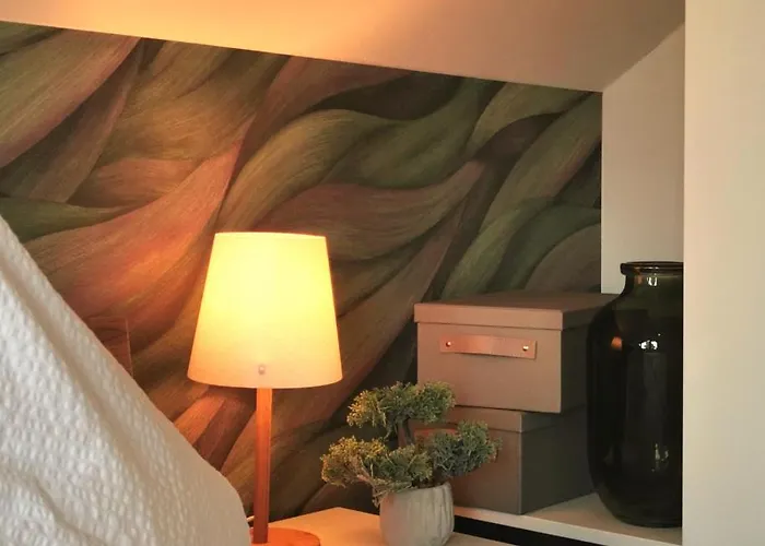 Vakantiehuis Mit Schlossblick In *